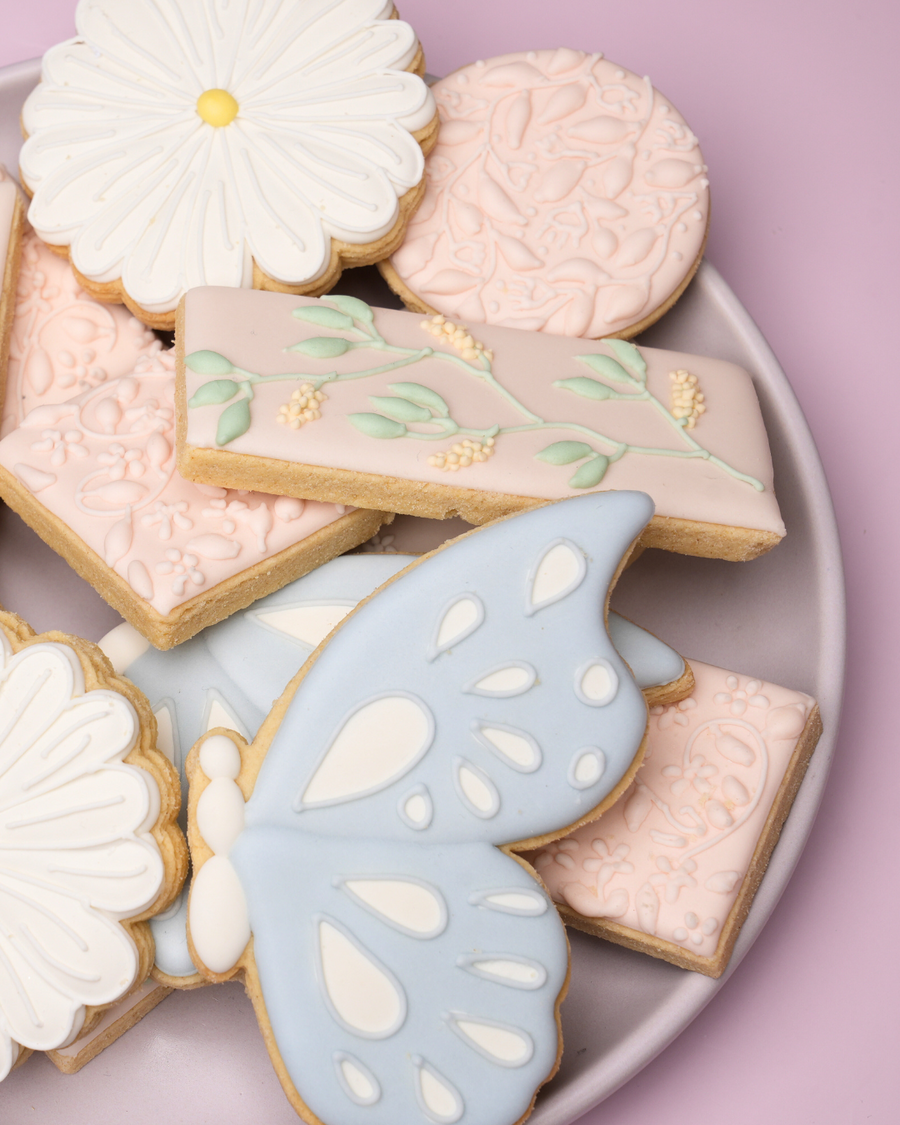 Miss Biscuit's Guide to Perfect Royal Icing