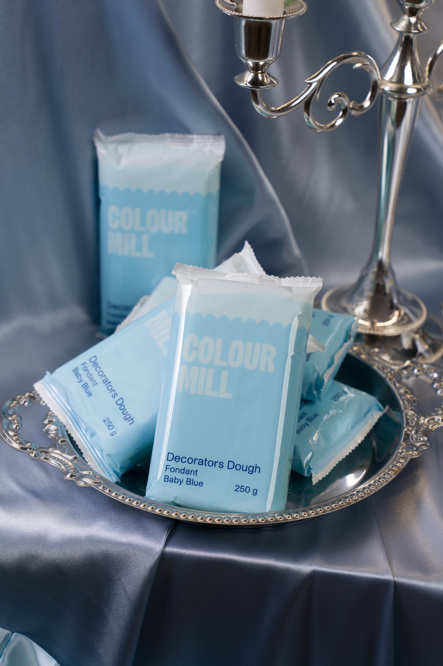 Colour Mill Decorators Dough fondant Baby Blue