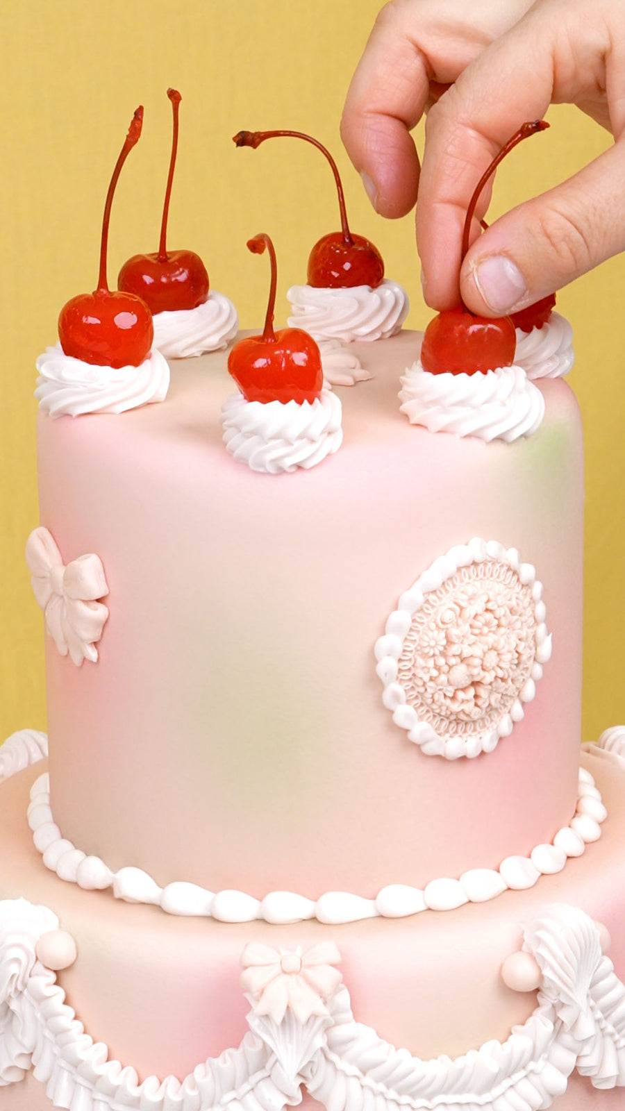 Colour Mill Aqua Blend water based food colouring Blush light pink 