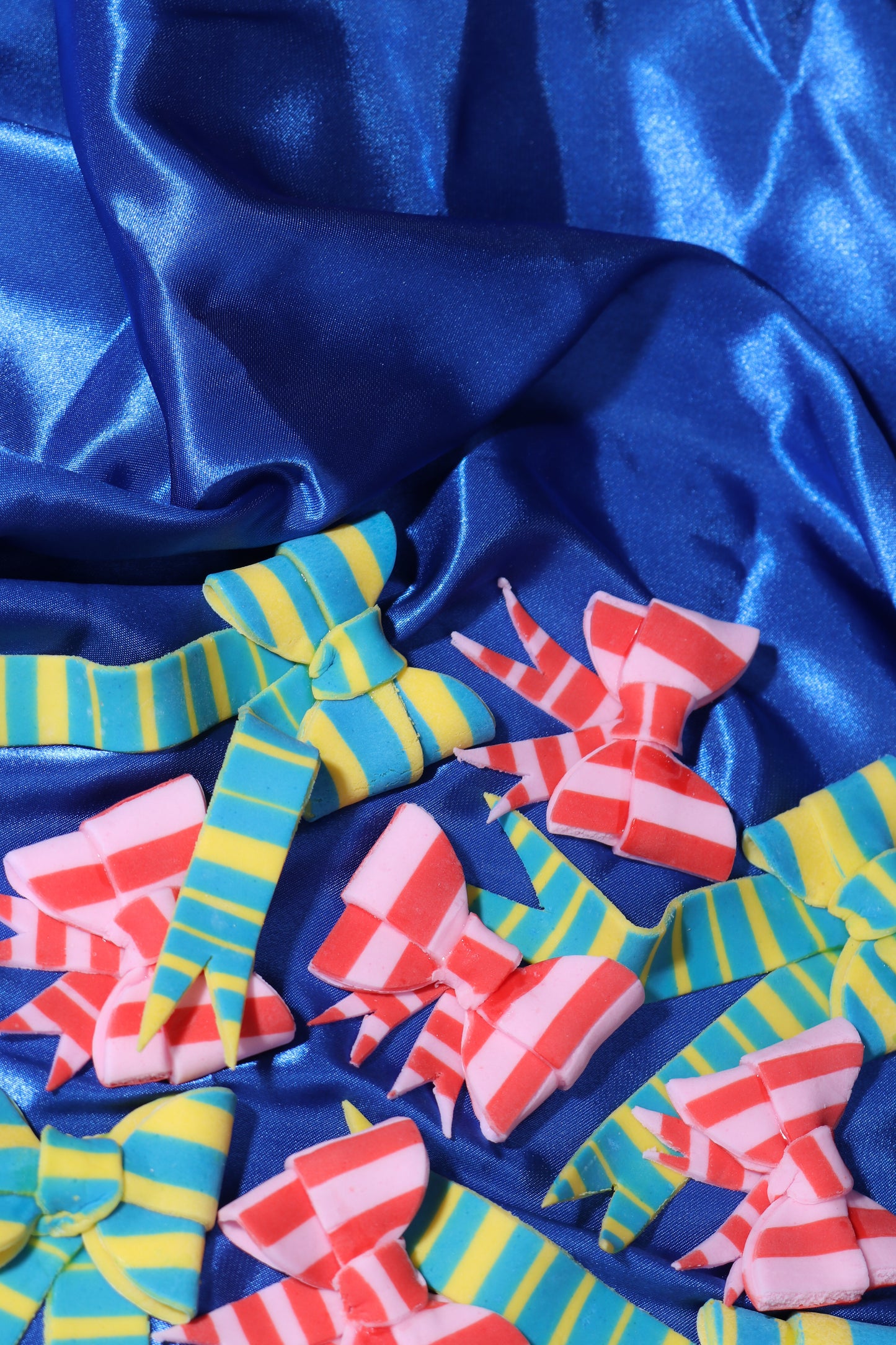 Colour Mill Cobalt Blue Decorators Dough fondant 