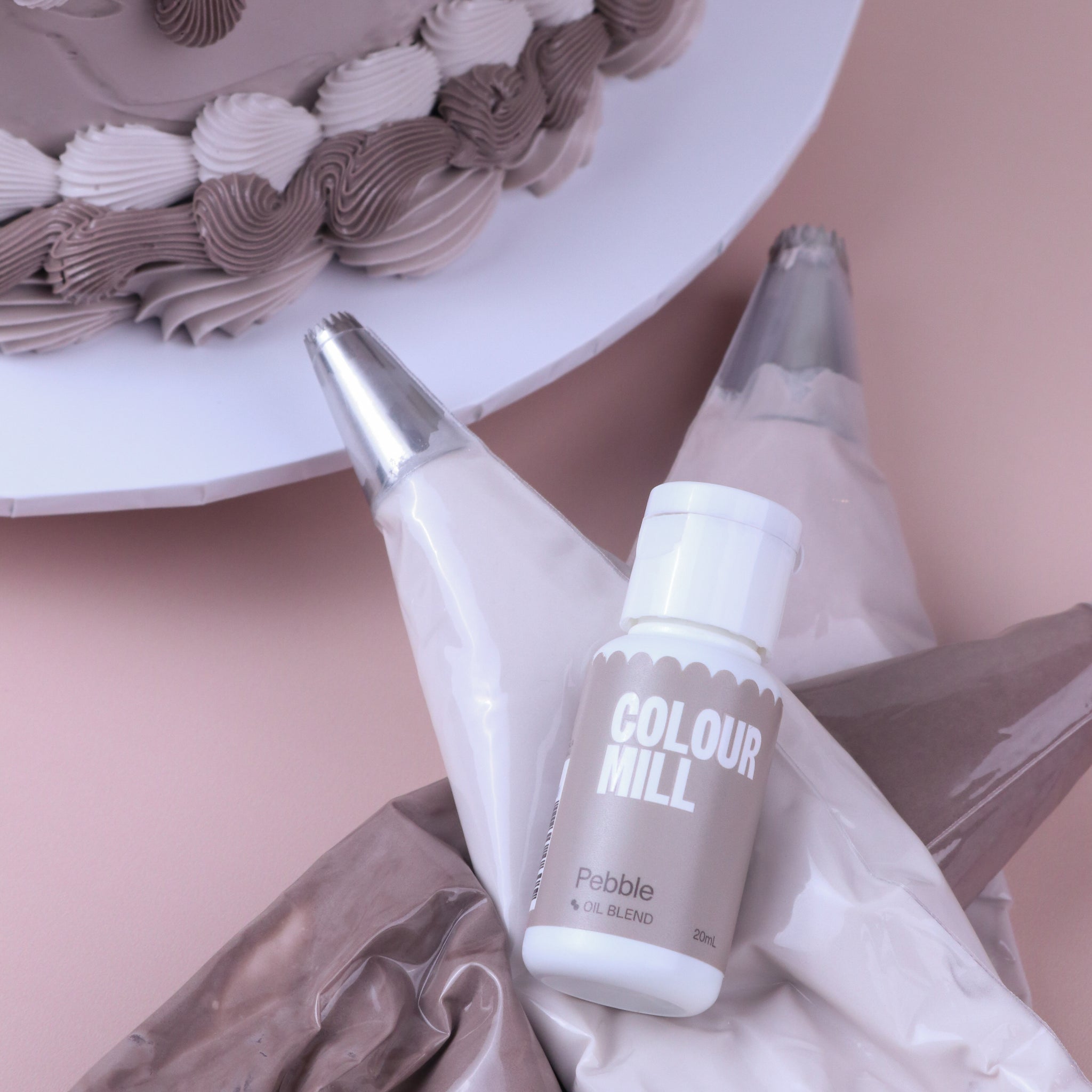 Pebble Oil Blend Colour Mill food colouring 