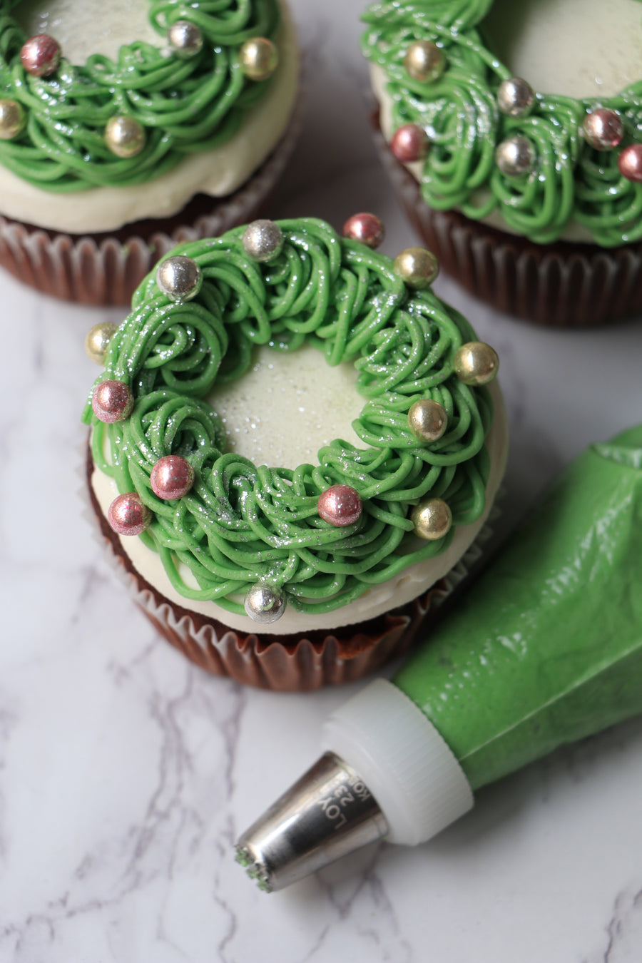 Buttercream Christmas Wreath Cupcake Colour Mill Green