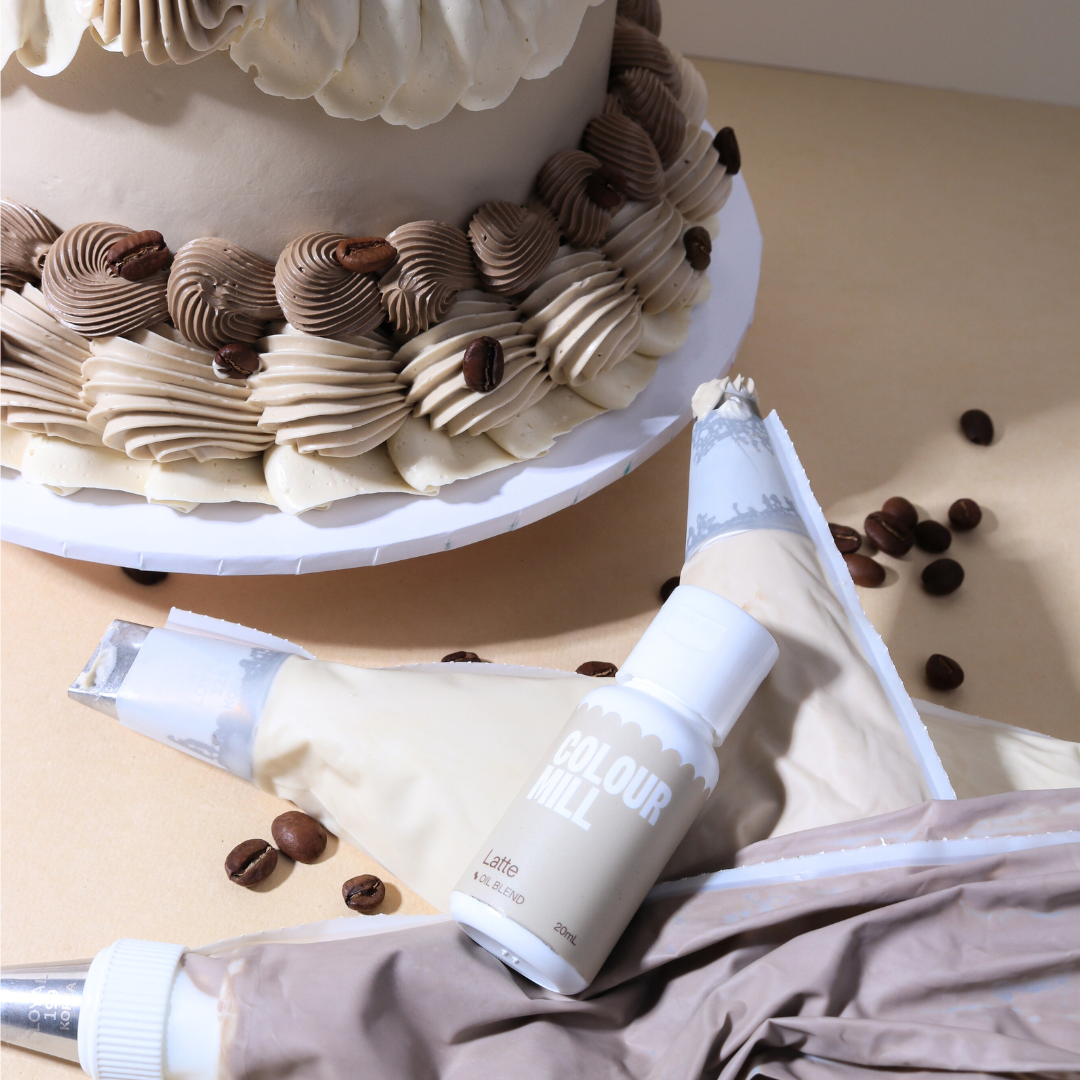 Monochrome lambeth vintage-style cake decorated with Colour Mill Oil Blend oil-based food colouring in Latte