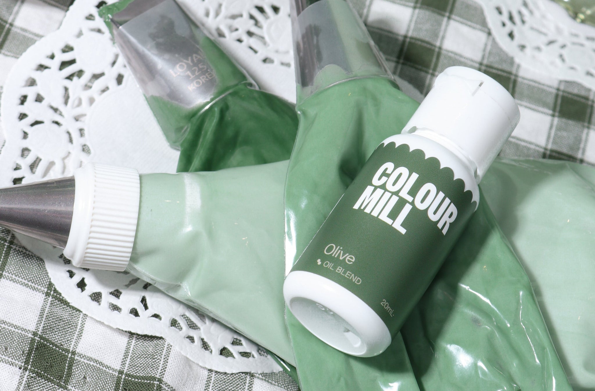 Colour Mill Oil Blend oil-based food colouring Olive